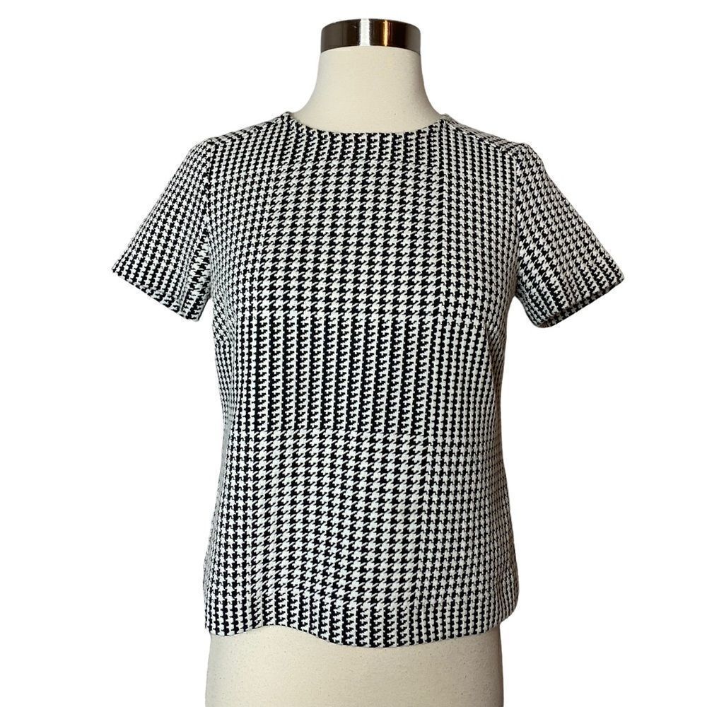 Ann Taylor Factory Womens Houndstooth Top Size XSP Black White Short Sleeve